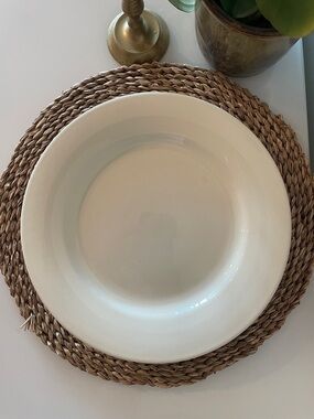 Williams Sonoma Belvedere Dinner Plate 11.5” Cream Beige Portugal